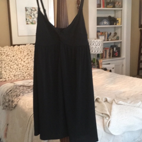 Kenneth‎ Cole reaction dressy black tank - Picture 1 of 4